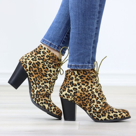 Leopard Lace-Up Block Cone High Heeled Ankle Boots Synthetic Suede Rounded Toe - Picture 2 of 10